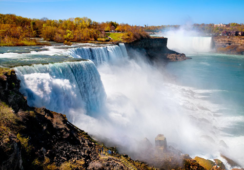 Thác Niagara (Canada/Mỹ): Hồn ma của "Thiếu nữ trong sương mù" và những người đã chết khi cố gắng vượt thác 6 Thác Niagara hùng vĩ