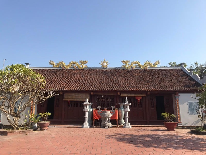 Không gian khu tập thể gắn với giai thoại mộ cổ