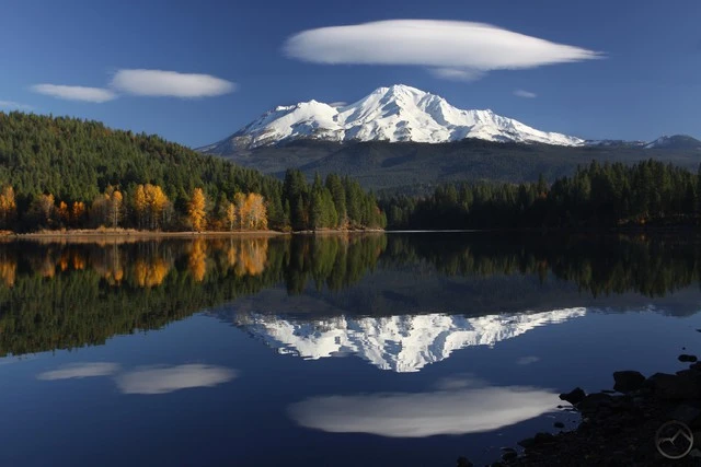 Người Lemuria v&agrave; th&agrave;nh phố Telos