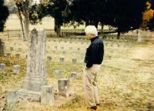 Nghĩa trang Bachelor's Grove (Illinois, Mỹ) – Một trong những nghĩa trang ma ám nhất thế giới 6 Lịch sử nghĩa trang Bachelor's Grove