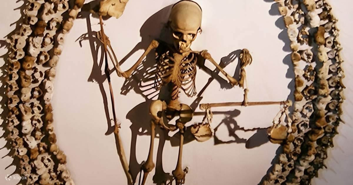 Tham quan Hầm mộ Capuchin