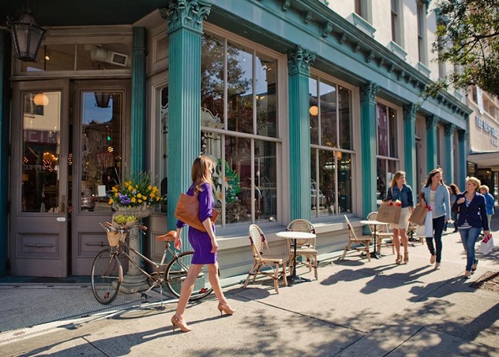 Lucas Theatre sân khấu