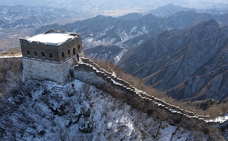 Vạn Lý Trường Thành và không nhìn thấy từ vũ trụ