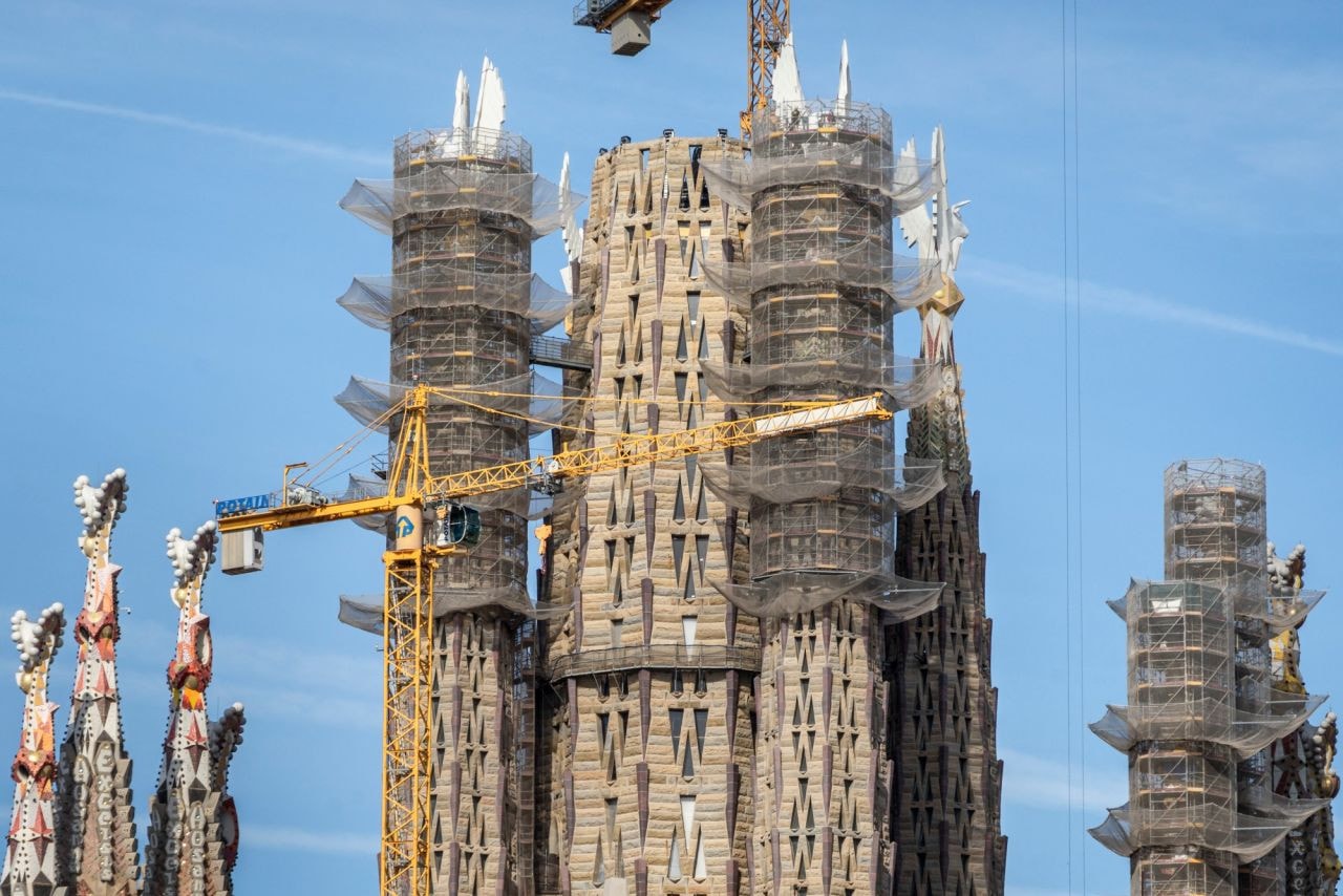 Nhà thờ Sagrada Familia: Hơn 140 năm xây dựng vẫn chưa hoàn thành 7 Tháp nhà thờ Sagrada Familia