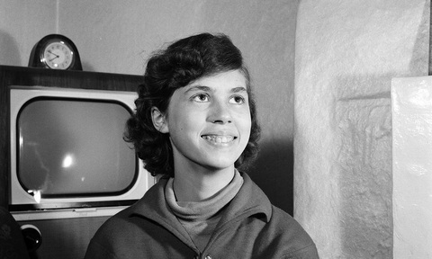 Nhà hát Tivoli (Queensland, Úc): Bí ẩn người điều khiển máy chiếu cũ 6 Nhà hát Tivoli Queensland