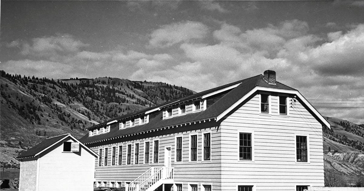 Trường St. Ignatius Saskatchewan lịch sử