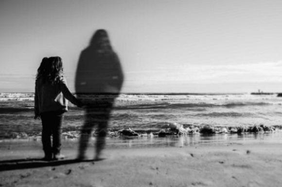 Giao tiếp với người thân đã khuất qua giấc mơ