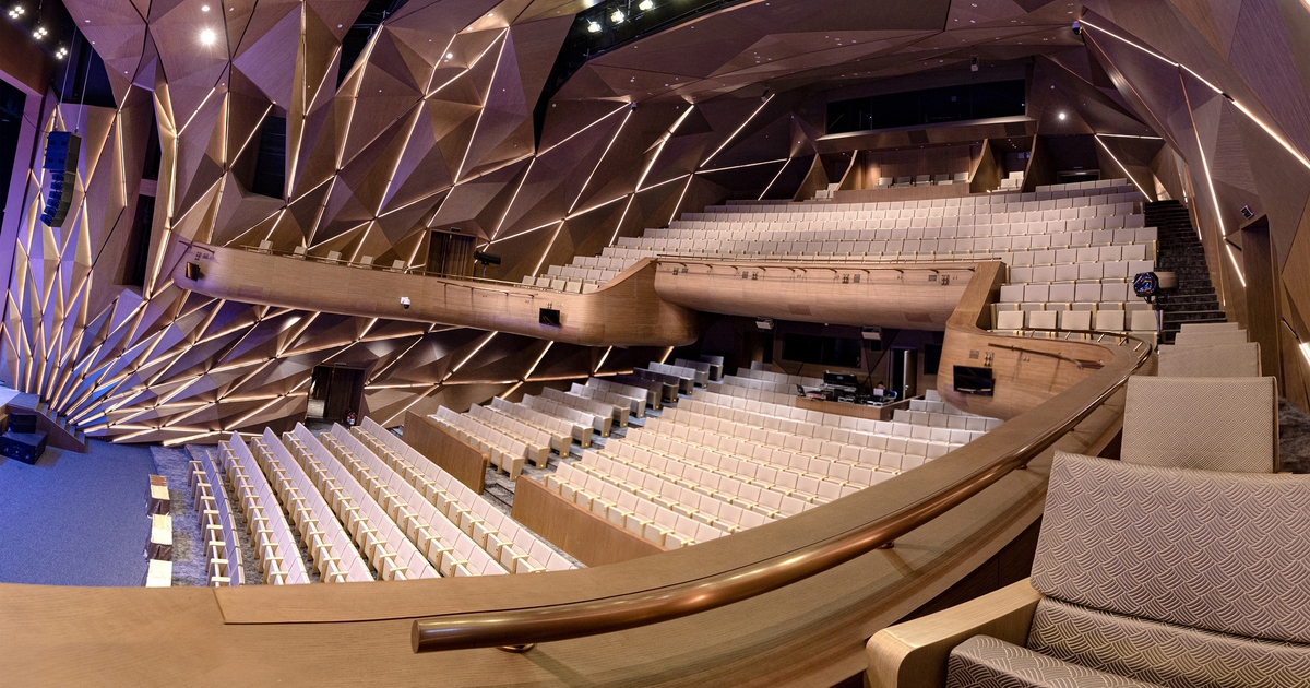 Hiện tượng siêu nhiên tại Nhà hát Imperial