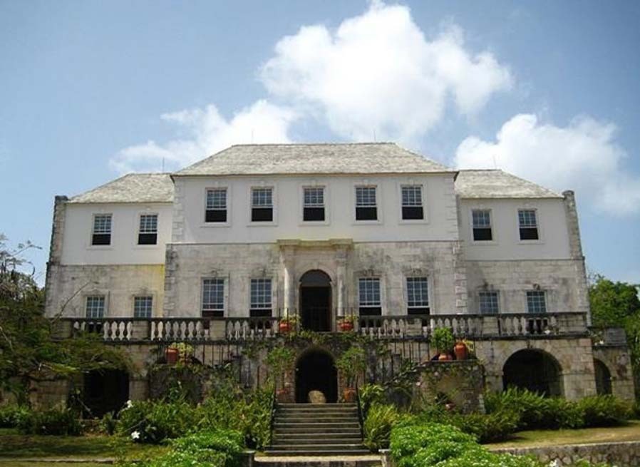 Biệt thự Rose Hall (Jamaica): Bị ám bởi "Phù thủy Trắng", Annie Palmer 6 Biệt thự Rose Hall