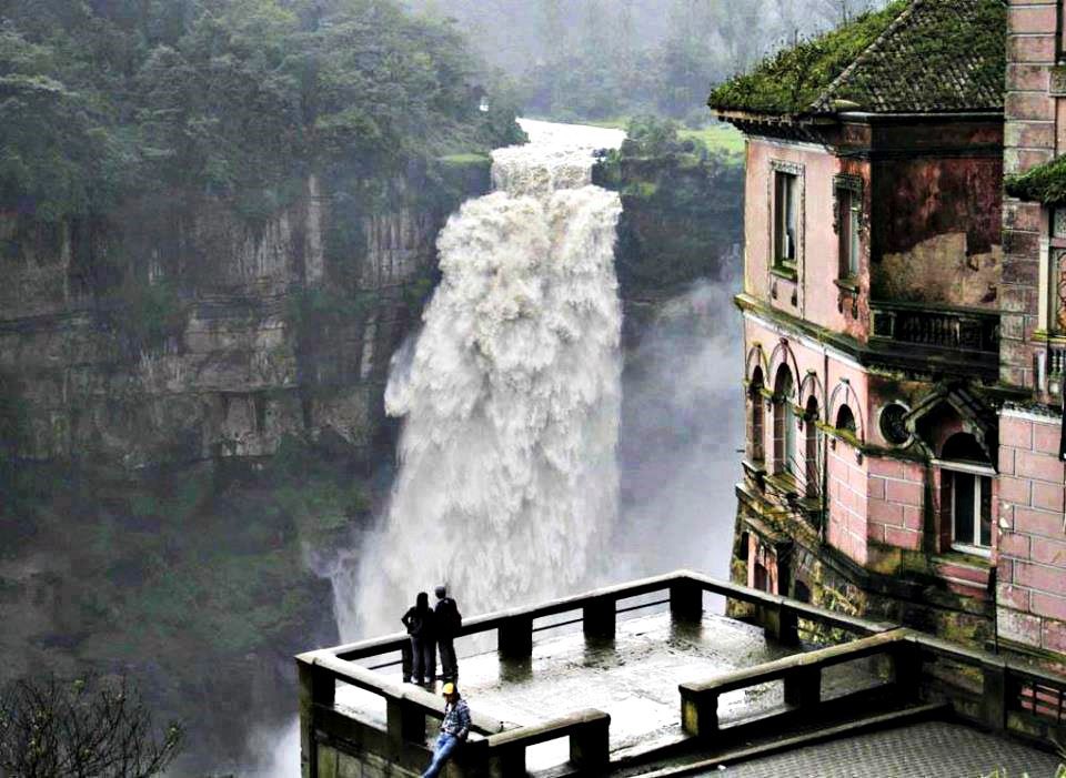 Khách sạn del Salto (Colombia): Một khách sạn bỏ hoang nhìn ra thác nước, nơi nhiều người đã tự tử 7 Khách sạn ma ám Colombia