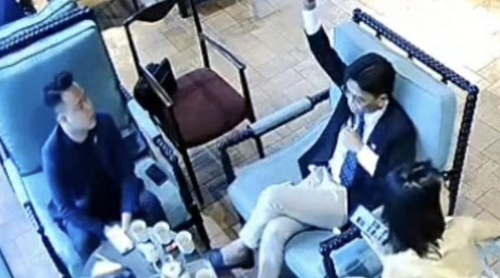 Quán cà phê Spaghetti Warehouse (Houston, Texas): Bị ám bởi một dược sĩ trẻ đã chết và người vợ tìm kiếm anh ta 7 Hiện tượng kỳ bí tại Spaghetti Warehouse