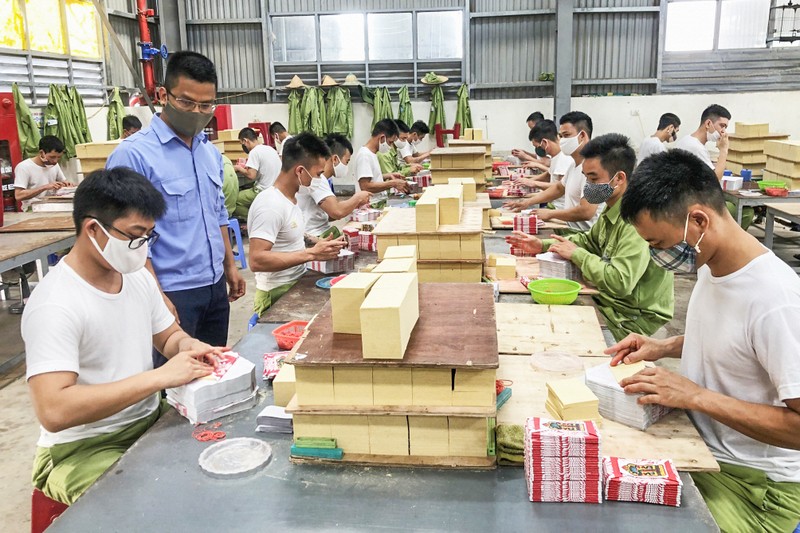 T&aacute;i h&ograve;a nhập Quảng Ninh