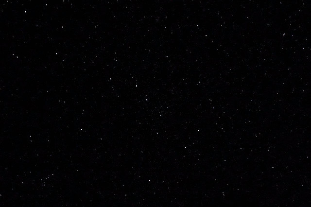 Vì sao bầu trời đêm có màu đen dù có vô số sao? Giải thích khoa học đầy đủ 7 Vũ trụ có vô số sao