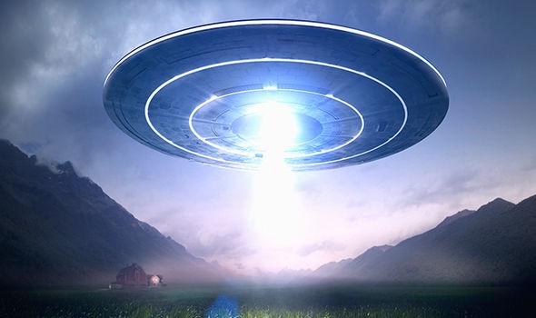Minh họa các báo cáo UFO và UAP được công bố sau khi Pentagon xác nhận chương trình AATIP