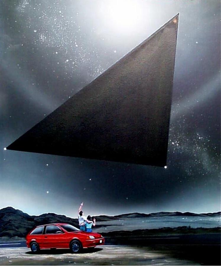 Minh họa cộng đồng UFO và hiện tượng siêu nhiên liên quan đến Coast to Coast AM và Art Bell