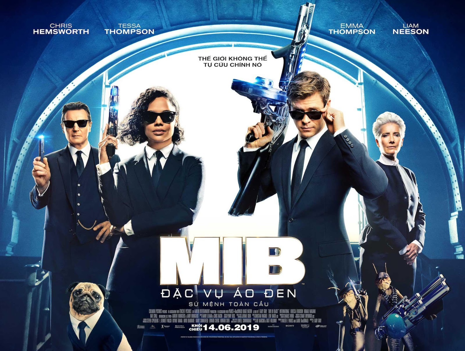 Will Smith và Tommy Lee Jones trong phim Men in Black, minh họa cho đặc vụ bảo vệ Trái Đất khỏi người ngoài hành tinh